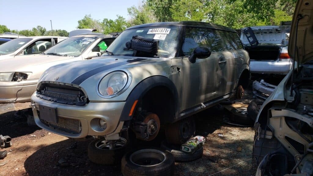 Mini Cooper Junkyards Near Me [Locator Map + Guide + FAQ]
