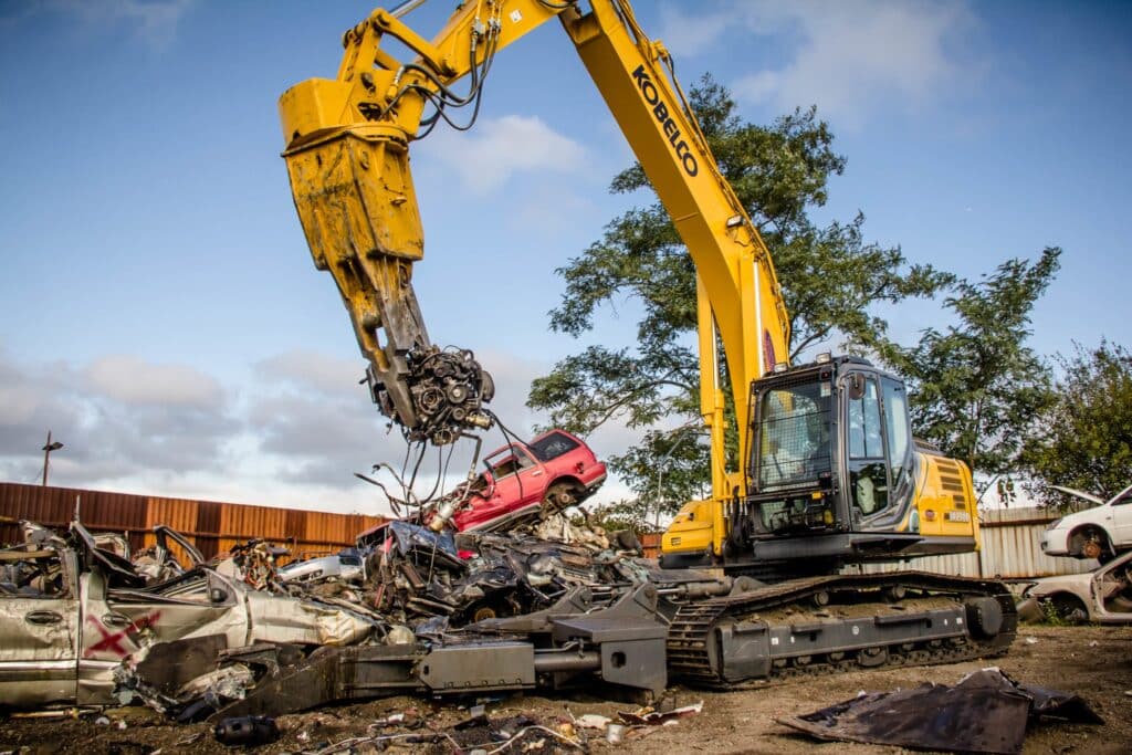 Auto Dismantlers Near Me [Locator Map + Guide + FAQ]