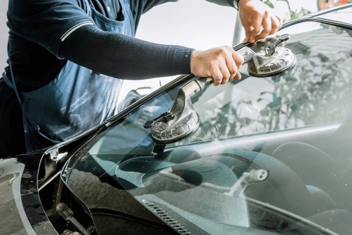 How Do The Auto Glass Salvage Yards Near Me Work