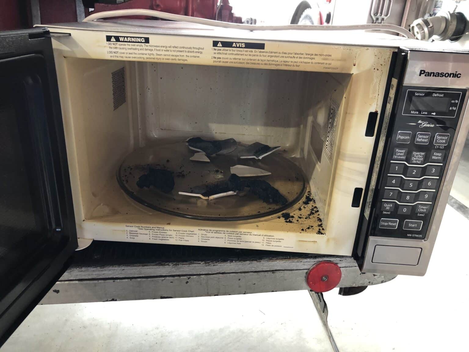 Microwave Recycling Near Me [Locator Map + Guide + FAQ]